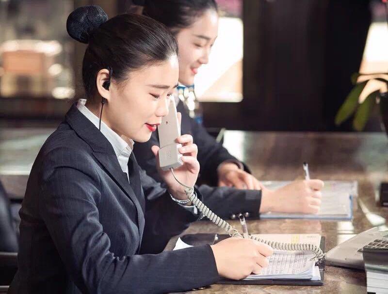 智能語(yǔ)音識(shí)別技術(shù)在呼叫中心中的應(yīng)用與挑戰(zhàn)