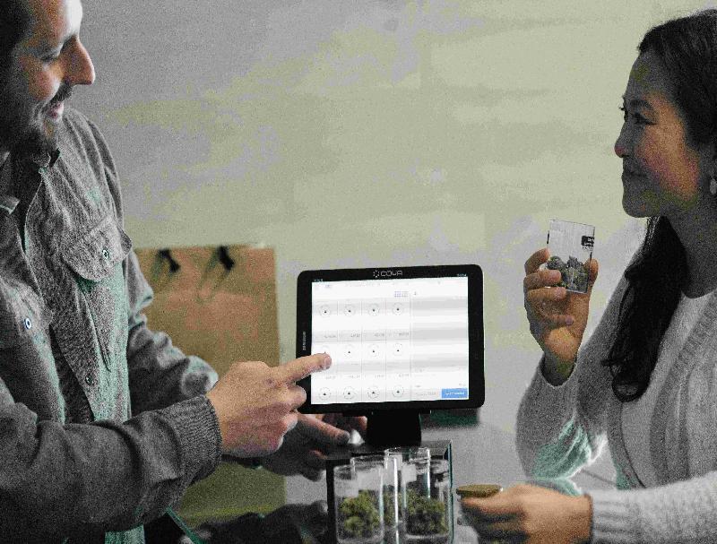 英文版呼叫中心系統(tǒng)對(duì)比本地系統(tǒng)的性能與成本評(píng)估